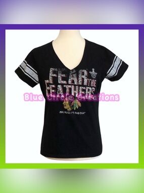 Chicago Blackhawks 2015 Stanley Cup Playoffs NHL Short Sleeve V-Neck Top Medium